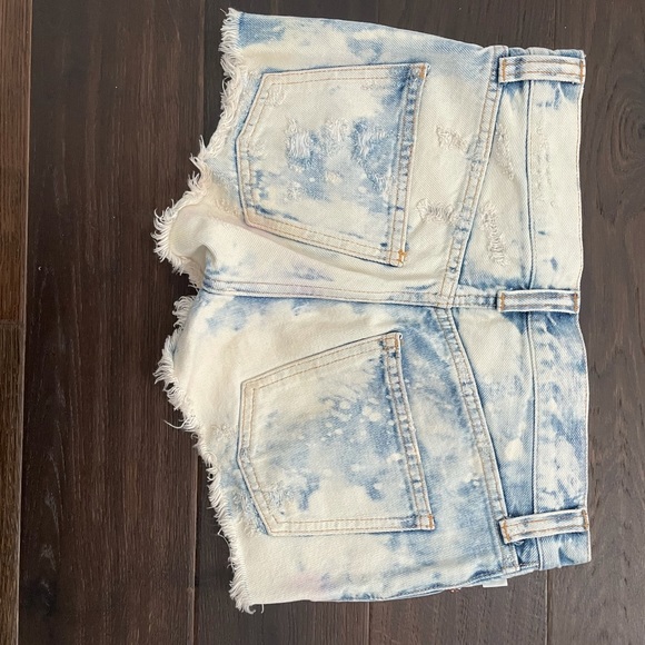 Talula acid dye denim shorts - Picture 2 of 3